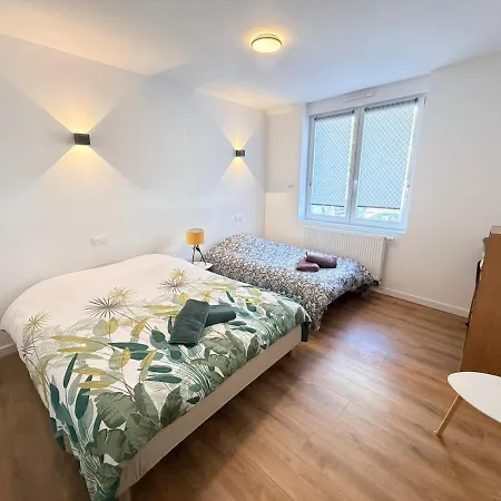 Apartment 8 Couchages 2 Salle De Bains, 2 Wc 1terrasse