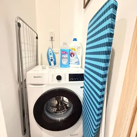 8 Couchages 2 Salle De Bains, 2 Wc 1terrasse Apartment *