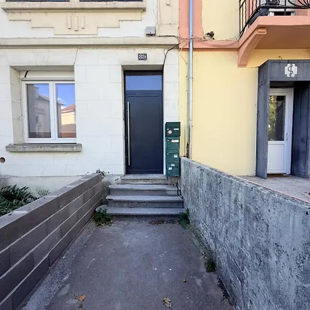 8 Couchages 2 Salle De Bains, 2 Wc 1terrasse Metz