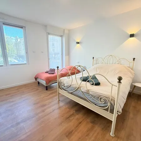 8 Couchages 2 Salle De Bains, 2 Wc 1terrasse