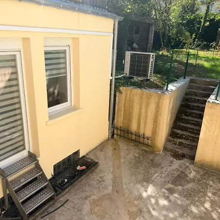 8 Couchages 2 Salle De Bains, 2 Wc 1terrasse Metz